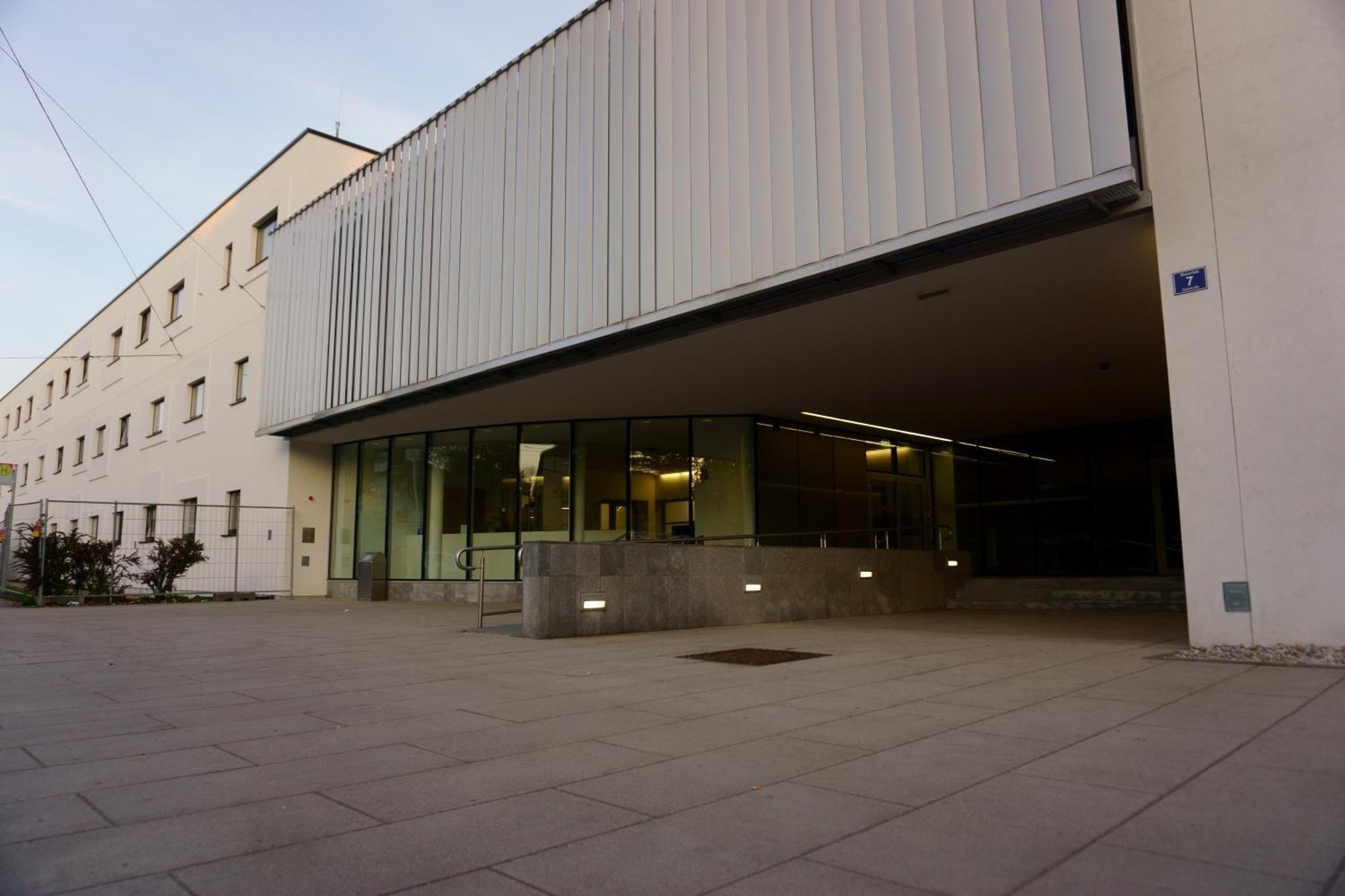 Hostel Salzburg-Wals ภายนอก รูปภาพ